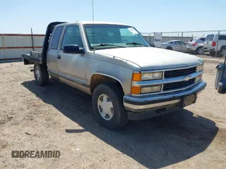 1998 Chevrolet Silverado 1500 with VIN 2GCEK19RXW1169172, listed as a IAAI auction lot 41729373 with 211,319 mi miles and . Bid and sale history available at DreamBid. Image 1.