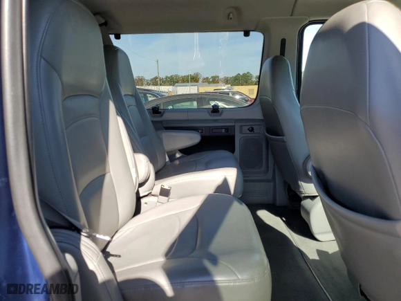2008 Ford Econoline Wagon XL with VIN 1FMNE11L48DA51670, listed as a Copart auction lot 77653154 with 124,127 mi miles and Salvage Title. Bid and sale history available at carsss.com. Image 11.