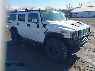 2003 Hummer H2 with VIN 5GRGN23U83H114133, listed as a IAAI auction lot 41683706 with 1 mi miles. Bid and sale history available at carsss.com. Image 1.