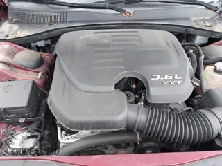2017 Chrysler 300 with VIN 2C3CCAKG4HH604148, listed as a IAAI auction lot 38890500 with 1 mi miles. Bid and sale history available at carsss.com. Image 10.