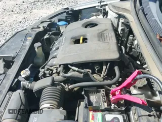 2017 Hyundai Elantra SE z VIN 5NPD84LF2HH089117, wystawiony jako IAAI lot #43421646 z przebiegiem 240 381 mil mil oraz . Historia ofert i sprzedaży dostępna na DreamBid. Obrazek 19.