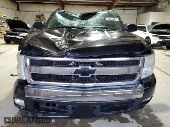 2008 Chevrolet Silverado 1500 1LT with VIN 2GCEK19J881280767, listed as a Copart auction lot 56515215 with 165,875 mi miles and Clean Title. Bid and sale history available at DreamBid. Image 5.