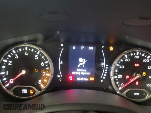 2018 Jeep Renegade Latitude with VIN ZACCJABB5JPG92122, listed as a Copart auction lot 49421115 with 87,451 mi miles and Salvage Title. Bid and sale history available at carsss.com. Image 9.