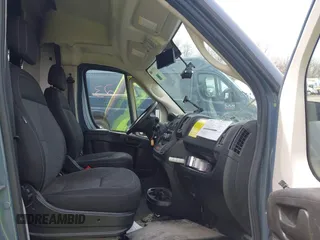 2019 Ram ProMaster Cargo with VIN 3C6URVJG9KE564263, listed as a IAAI auction lot 41929605 with Not Provided miles and . Bid and sale history available at carsss.com. Image 5.