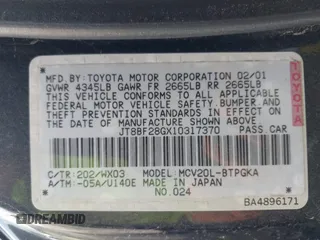 2001 Lexus ES with VIN JT8BF28GX10317370, listed as a IAAI auction lot 41512950 with 221,206 mi miles. Bid and sale history available at carsss.com. Image 9.