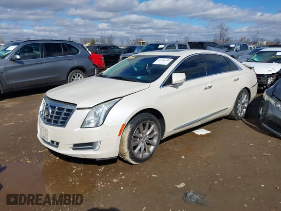 2014 Cadillac XTS Premium with VIN 2G61P5S38E9124277, listed as a IAAI auction lot 41744734 with 136,223 mi miles. Bid and sale history available at carsss.com. Image 17.