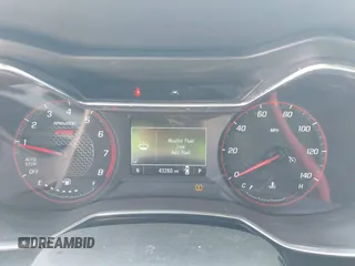 2022 Chevrolet TrailBlazer RS with VIN KL79MTSL9NB033818, listed as a IAAI auction lot 42013033 with 43,260 mi miles and . Bid and sale history available at DreamBid. Image 7.