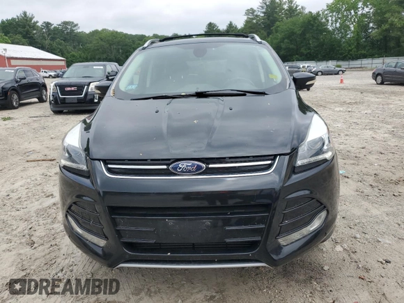 2013 Ford Escape Titanium with VIN 1FMCU9J90DUB42460, listed as a Copart auction lot 59846415 with 158,653 mi miles and Clean title. Bid and sale history available at DreamBid. Image 5.