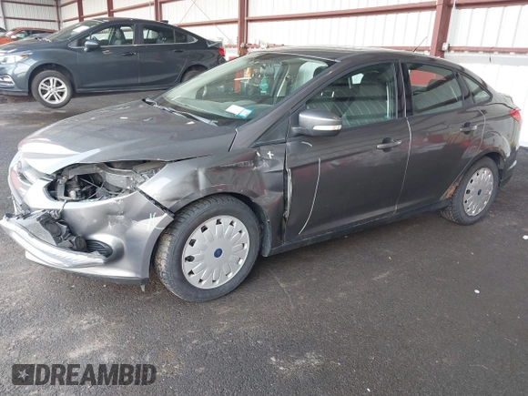 2013 Ford Focus SE with VIN 1FADP3F28DL113955, listed as a IAAI auction lot 41924051 with 107,858 mi miles. Bid and sale history available at carsss.com. Image 2.