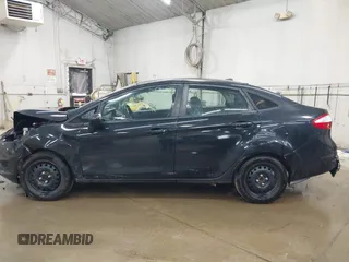 2014 Ford Fiesta S с VIN 3FADP4AJ3EM182766, выставлен на аукционе IAAI как лот 42680584 с пробегом 121 529 миль миль и . История ставок и продаж доступна на DreamBid. Изображение 14.