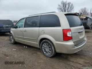 2014 Chrysler Town & Country Touring-L with VIN 2C4RC1CG2ER165008, listed as a Copart auction lot 43344605 with 132,203 mi miles and Salvage Title. Bid and sale history available at carsss.com. Image 2.
