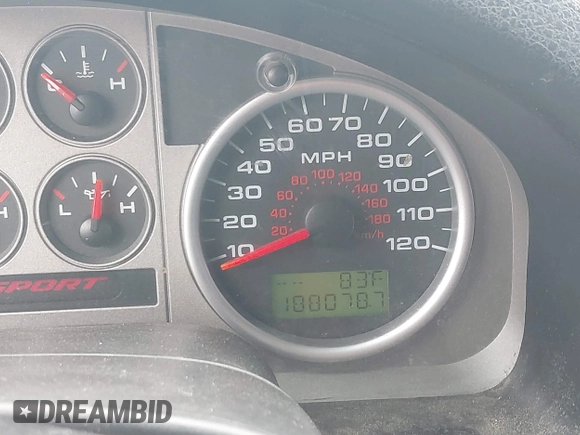 2008 Ford F-150 XL with VIN 1FTRW12W68KD95752, listed as a IAAI auction lot 41872451 with 188,078 mi miles. Bid and sale history available at carsss.com. Image 7.