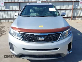 2015 Kia Sorento LX with VIN 5XYKT4A77FG548874, listed as a IAAI auction lot 41650301 with 111,113 mi miles. Bid and sale history available at carsss.com. Image 19.