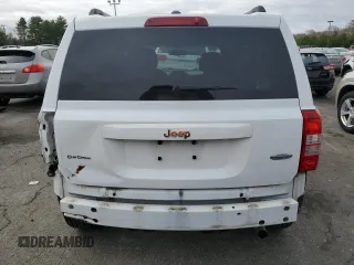 2016 Jeep Patriot Latitude с VIN 1C4NJPFB0GD601075, выставлен на аукционе Copart как лот 51461404 с пробегом 65 673 миль миль и На запчасти • Non repairable. История ставок и продаж доступна на DreamBid. Изображение 6.