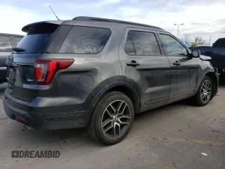 2018 Ford Explorer Sport with VIN 1FM5K8GT6JGA74154, listed as a Copart auction lot 47808035 with 61,974 mi miles and Salvage Title. Bid and sale history available at DreamBid. Image 3.