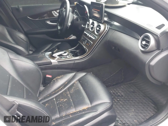2015 Mercedes-Benz C-Class C 400 with VIN 55SWF6GB9FU011462, listed as a IAAI auction lot 41649304 with 123,915 mi miles. Bid and sale history available at carsss.com. Image 5.