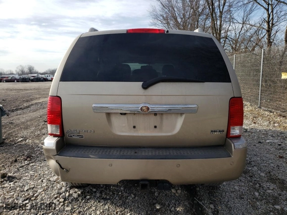 2008 Chrysler Aspen Limited with VIN 1A8HW58208F158389, listed as a Copart auction lot 48725035 with 186,550 mi miles and Salvage Title. Bid and sale history available at carsss.com. Image 6.