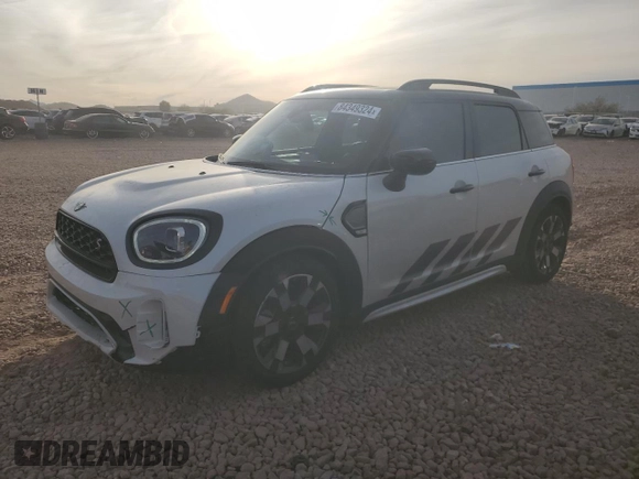 2023 MINI Countryman Cooper S z VIN WMZ53BR07P3R00916, wystawiony jako Copart lot #84349324 z przebiegiem 27 832 mil mil oraz Szkoda całkowita • Salvage title. Historia ofert i sprzedaży dostępna na DreamBid. Obrazek 1.