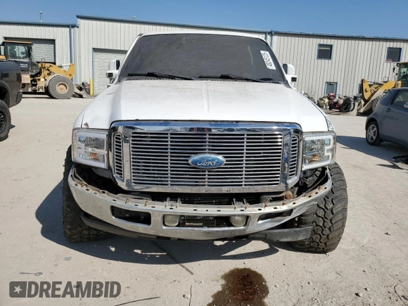 2005 Ford F-350 XL with VIN 1FTWW31P95EC10581, listed as a Copart auction lot 48245125 with 309,890 mi miles and Salvage title. Bid and sale history available at DreamBid. Image 5.
