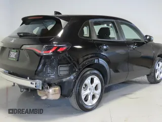 2024 Honda HR-V LX with VIN 3CZRZ1H3XRM709153, listed as a Copart auction lot 55345025 with 38,500 mi miles and Salvage Title. Bid and sale history available at carsss.com. Image 3.