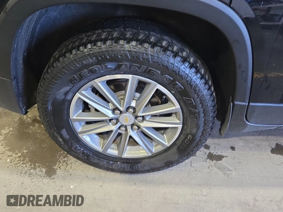 2022 Chevrolet Traverse LT Cloth with VIN 1GNEVGKW5NJ188105, listed as a IAAI auction lot 42774210 with 128,879 mi miles and . Bid and sale history available at DreamBid. Image 44.