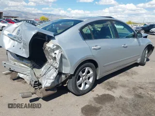 2008 Nissan Altima 2.5 SL with VIN 1N4AL21E68N470832, listed as a IAAI auction lot 42036112 with 162,249 mi miles. Bid and sale history available at carsss.com. Image 4.