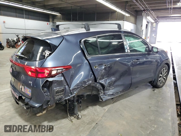 2017 Kia Sportage EX with VIN KNDPN3AC4H7092789, listed as a Copart auction lot 58401465 with 91,617 mi miles and Salvage title. Bid and sale history available at DreamBid. Image 3.