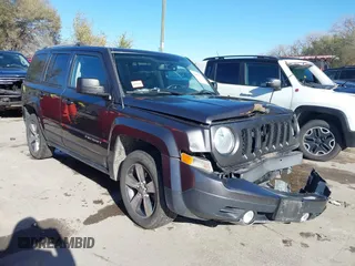 2017 Jeep Patriot High Altitude with VIN 1C4NJRFB1HD159694, listed as a IAAI auction lot 40875270 with 97,694 mi miles. Bid and sale history available at carsss.com. Image 1.