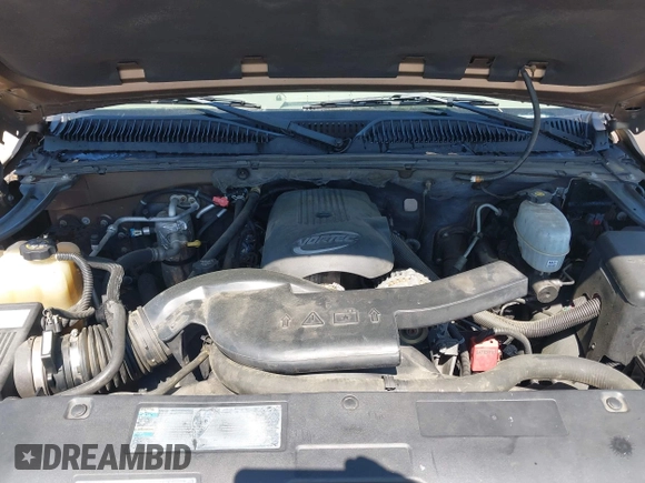2004 Chevrolet Tahoe LT with VIN 1GNEC13Z04R118619, listed as a IAAI auction lot 42037638 with 234,472 mi miles and . Bid and sale history available at DreamBid. Image 10.