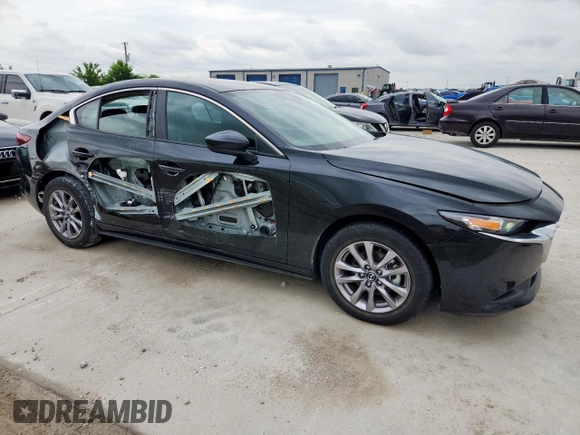 2022 Mazda 3 S with VIN 3MZBPAAL7NM304933, listed as a Copart auction lot 60727995 with 27,642 mi miles and Salvage title. Bid and sale history available at DreamBid. Image 4.