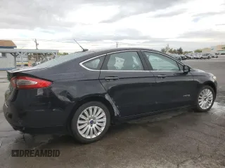 2016 Ford Fusion SE Hybrid with VIN 3FA6P0LU1GR173062, listed as a Copart auction lot 53321515 with 240,767 mi miles and Clean Title. Bid and sale history available at carsss.com. Image 3.