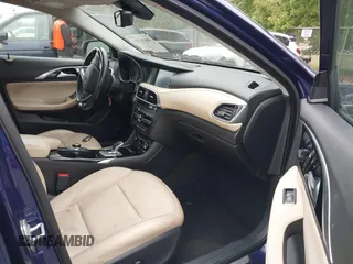 2018 Infiniti QX30 Luxury with VIN SJKCH5CR9JA047825, listed as a IAAI auction lot 40414723 with Not Provided miles and . Bid and sale history available at DreamBid. Image 5.