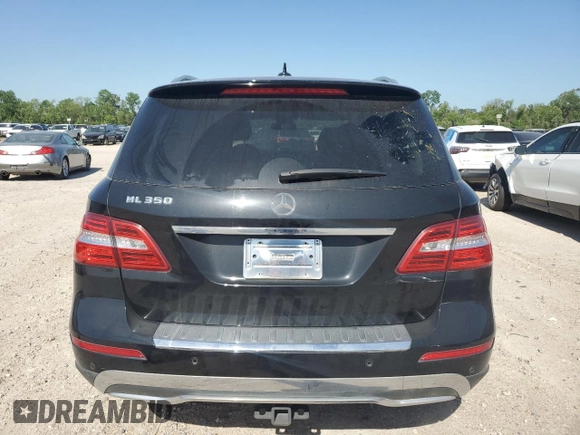 2015 Mercedes-Benz M ML 350 with VIN 4JGDA5JB8FA452465, listed as a Copart auction lot 52327605 with 92,609 mi miles and Salvage Title. Bid and sale history available at carsss.com. Image 6.