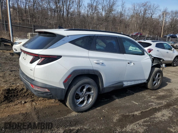 2022 Hyundai Tucson SEL with VIN 5NMJBCAE0NH027913, listed as a Copart auction lot 47072315 with 56,881 mi miles and Salvage Title. Bid and sale history available at carsss.com. Image 3.