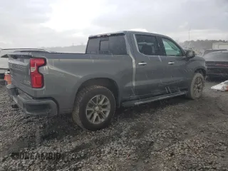 2019 Chevrolet Silverado 1500 High Country with VIN 1GCUYHED1KZ147317, listed as a Copart auction lot 43194955 with 104,985 mi miles and Salvage Title. Bid and sale history available at carsss.com. Image 3.