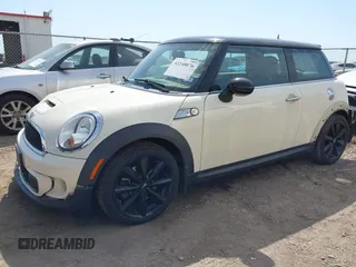 2012 MINI Hardtop S with VIN WMWSV3C5XCTY27099, listed as a IAAI auction lot 42248076 with 99,384 mi miles and . Bid and sale history available at DreamBid. Image 17.