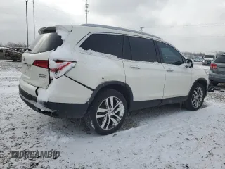 2018 Honda Pilot Touring z VIN 5FNYF6H99JB028034, wystawiony jako Copart lot #45143085 z przebiegiem 70 060 mil mil oraz Szkoda całkowita • Salvage title. Historia ofert i sprzedaży dostępna na DreamBid. Obrazek 3.