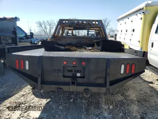 2008 Ford F-350 XL z VIN 1FTWW33R88EA48073, wystawiony jako Copart lot #49414825 z przebiegiem Nie podano mil oraz Szkoda całkowita • Salvage title. Historia ofert i sprzedaży dostępna na DreamBid. Obrazek 6.