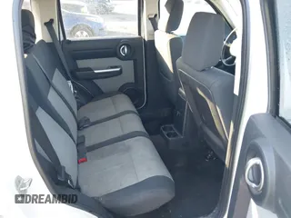 2007 Dodge Nitro SLT with VIN 1D8GU58K67W692313, listed as a IAAI auction lot 41441915 with 195,521 mi miles. Bid and sale history available at carsss.com. Image 8.