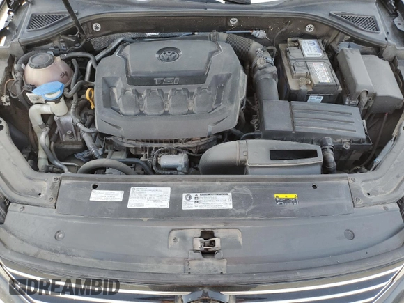 2019 Volkswagen Passat Wolfsburg Edition z VIN 1VWLA7A30KC013728, wystawiony jako Copart lot #56942935 z przebiegiem 117 878 mil mil oraz Szkoda całkowita • Salvage title. Historia ofert i sprzedaży dostępna na DreamBid. Obrazek 11.