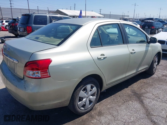 2007 Toyota Yaris with VIN JTDBT923571142912, listed as a IAAI auction lot 42221569 with 301,341 mi miles and . Bid and sale history available at DreamBid. Image 4.