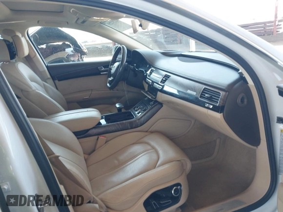 2015 Audi A8 3.0T z VIN WAU3GAFD8FN019722, wystawiony jako IAAI lot #42292255 z przebiegiem 126 889 mil mil oraz . Historia ofert i sprzedaży dostępna na DreamBid. Obrazek 5.