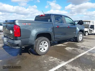 2015 Chevrolet Colorado 4WD LT with VIN 1GCGTBE37F1208139, listed as a IAAI auction lot 41589530 with 105,806 mi miles. Bid and sale history available at carsss.com. Image 4.
