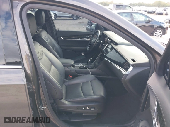 2020 Cadillac XT6 AWD Premium Luxury with VIN 1GYKPDRS2LZ205541, listed as a IAAI auction lot 41224342 with 53,947 mi miles and . Bid and sale history available at DreamBid. Image 5.