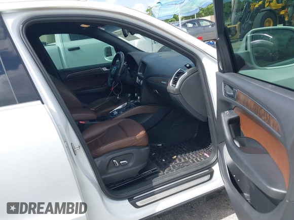 2014 Audi Q5 Premium Plus with VIN WA1LFAFP9EA124785, listed as a IAAI auction lot 42511649 with 99,109 mi miles and . Bid and sale history available at DreamBid. Image 5.
