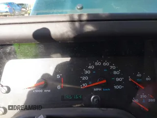 2001 Jeep Wrangler Sport with VIN 1J4FA49S31P317597, listed as a IAAI auction lot 41839524 with 145,164 mi miles. Bid and sale history available at carsss.com. Image 7.