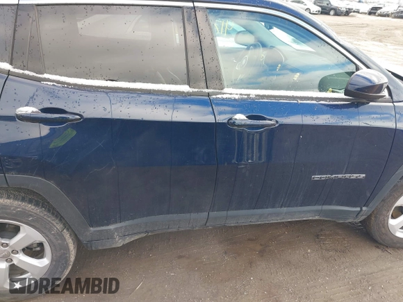 2021 Jeep Compass Altitude z VIN 3C4NJDBB0MT507515, wystawiony jako IAAI lot #41734030 z przebiegiem 47 042 mil mil oraz . Historia ofert i sprzedaży dostępna na DreamBid. Obrazek 13.
