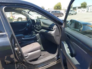 2021 Toyota Highlander L with VIN 5TDZZRAH9MS053319, listed as a IAAI auction lot 42478652 with 48,687 mi miles and . Bid and sale history available at DreamBid. Image 5.