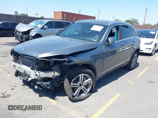 2022 Mercedes-Benz GLC 300 with VIN W1N0G8DB7NV331330, listed as a IAAI auction lot 42396553 with Not provided miles and . Bid and sale history available at DreamBid. Image 17.