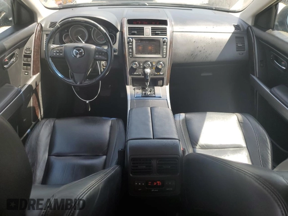 2010 Mazda CX-9 Grand Touring with VIN JM3TB3MA9A0213162, listed as a Copart auction lot 53977095 with 200,751 mi miles and Non repairable. Bid and sale history available at DreamBid. Image 8.